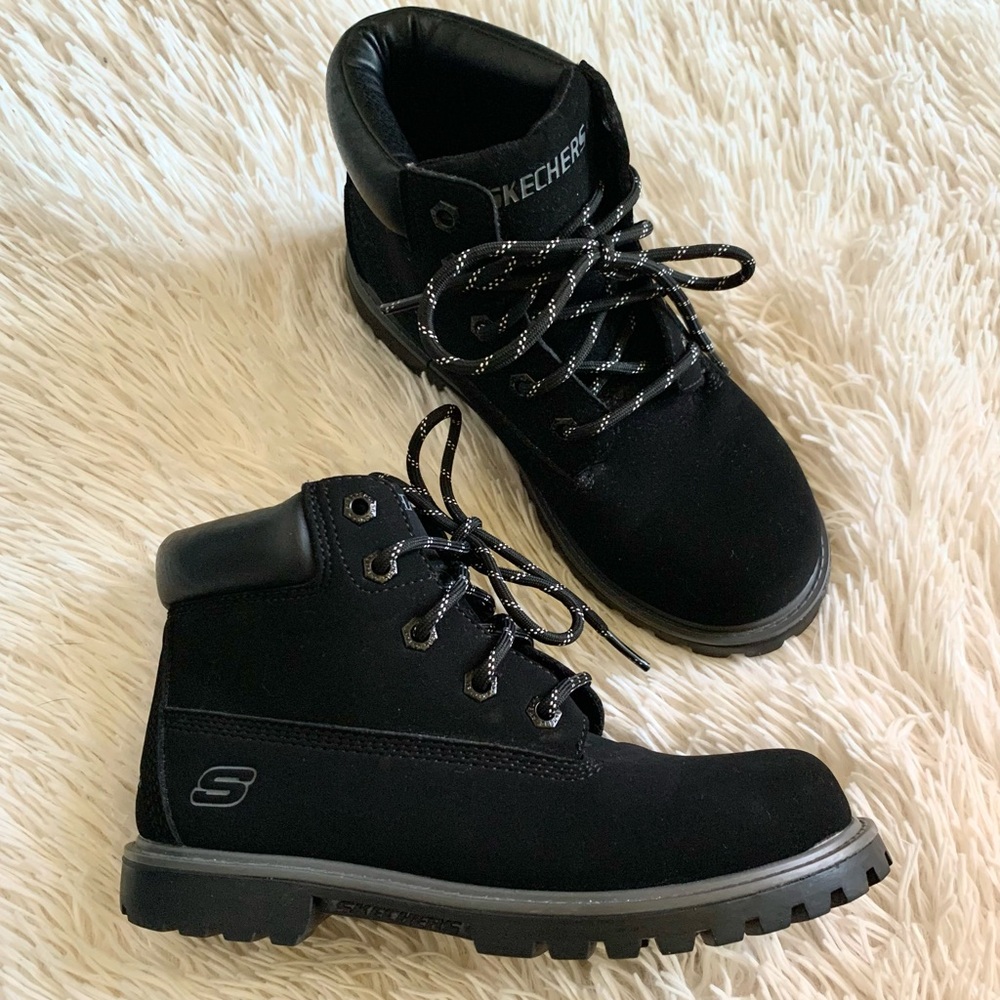 Skechers Black Mecca Bunkhouse Boots•Like New